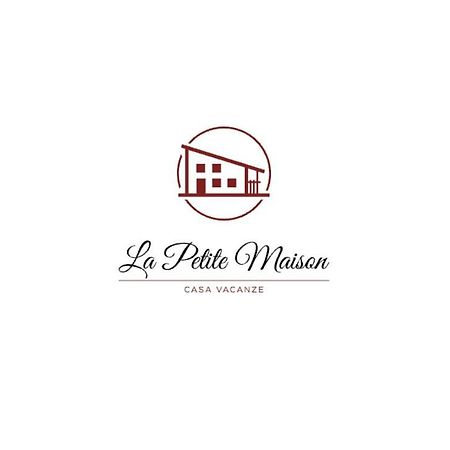 La Petite Maison Augusta Luaran gambar